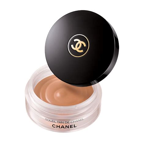 chanel bronzer makeup base|Chanel bronzing makeup base review.